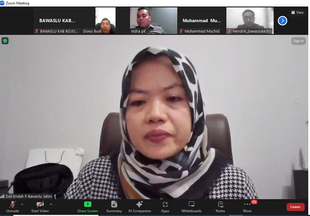 Anggota Bawaslu Provinsi Jawa Timur, Dwi Endah Prasetyowati